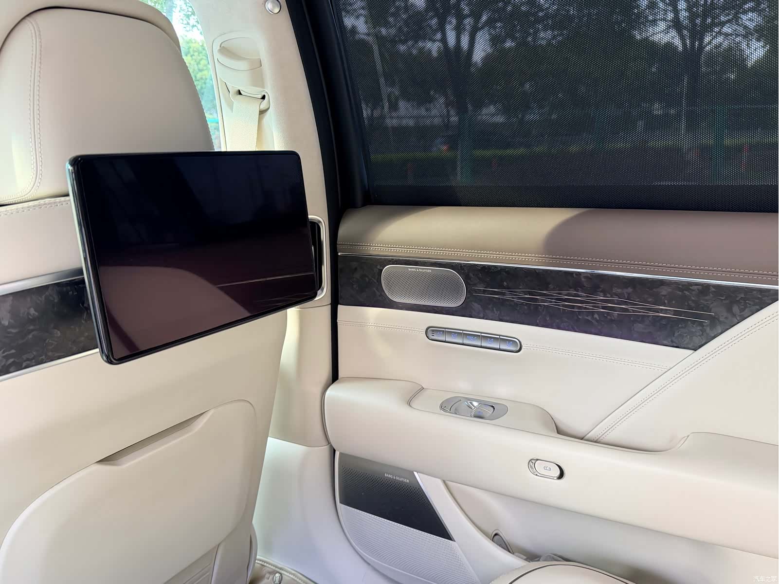 Genesis G90, 2023 22