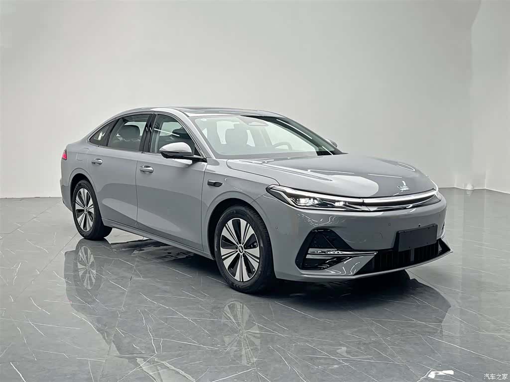 Geely A7, 2025 8