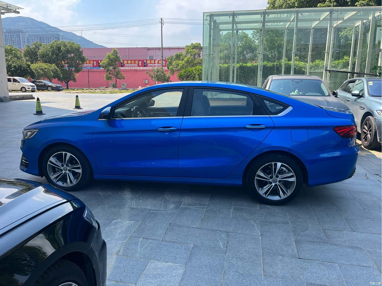 Geely Binray, 2018 8