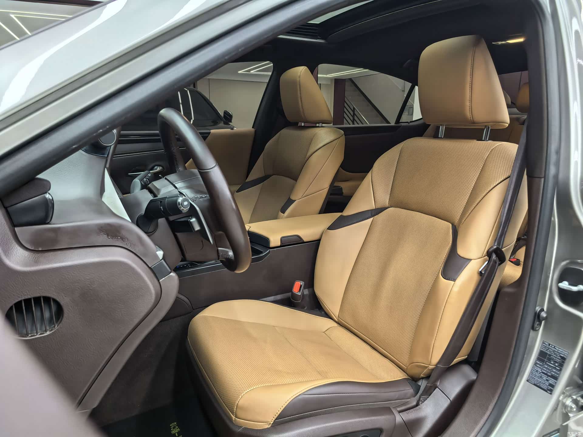 Lexus ES, 2020 30