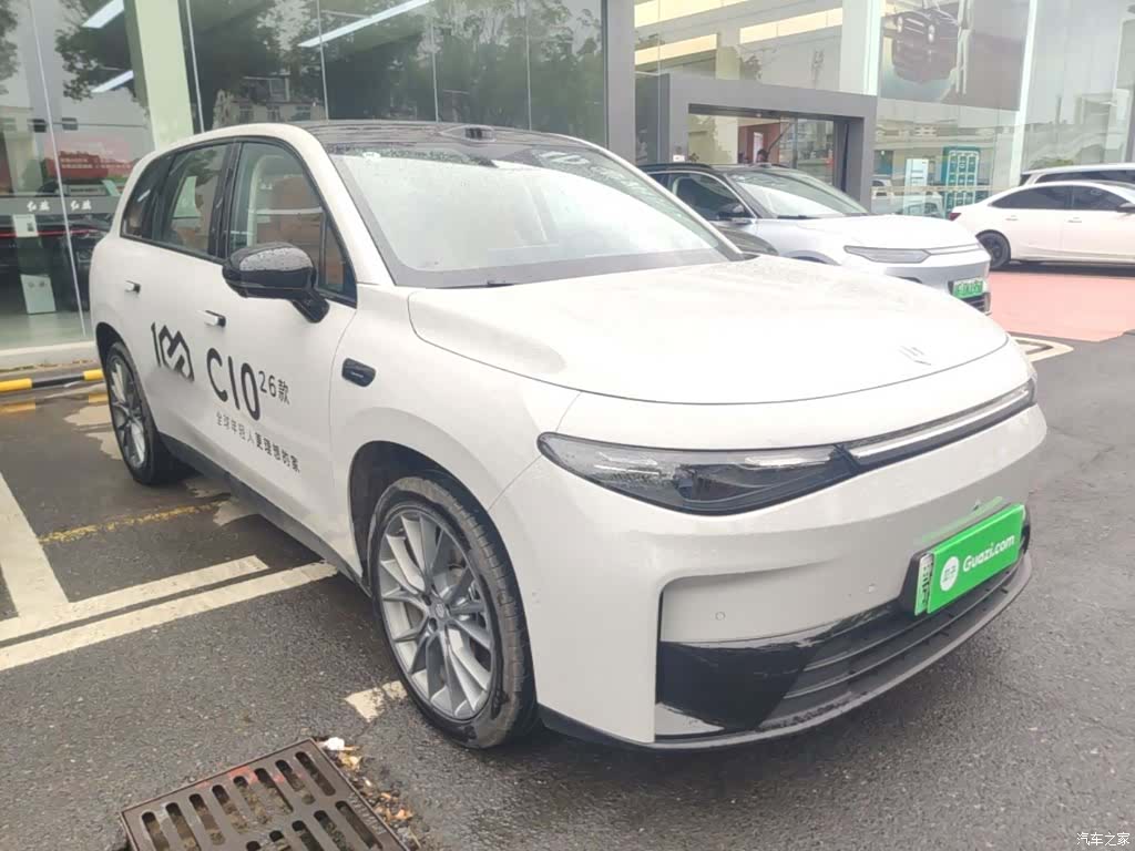 Leapmotor C10, 2025 4