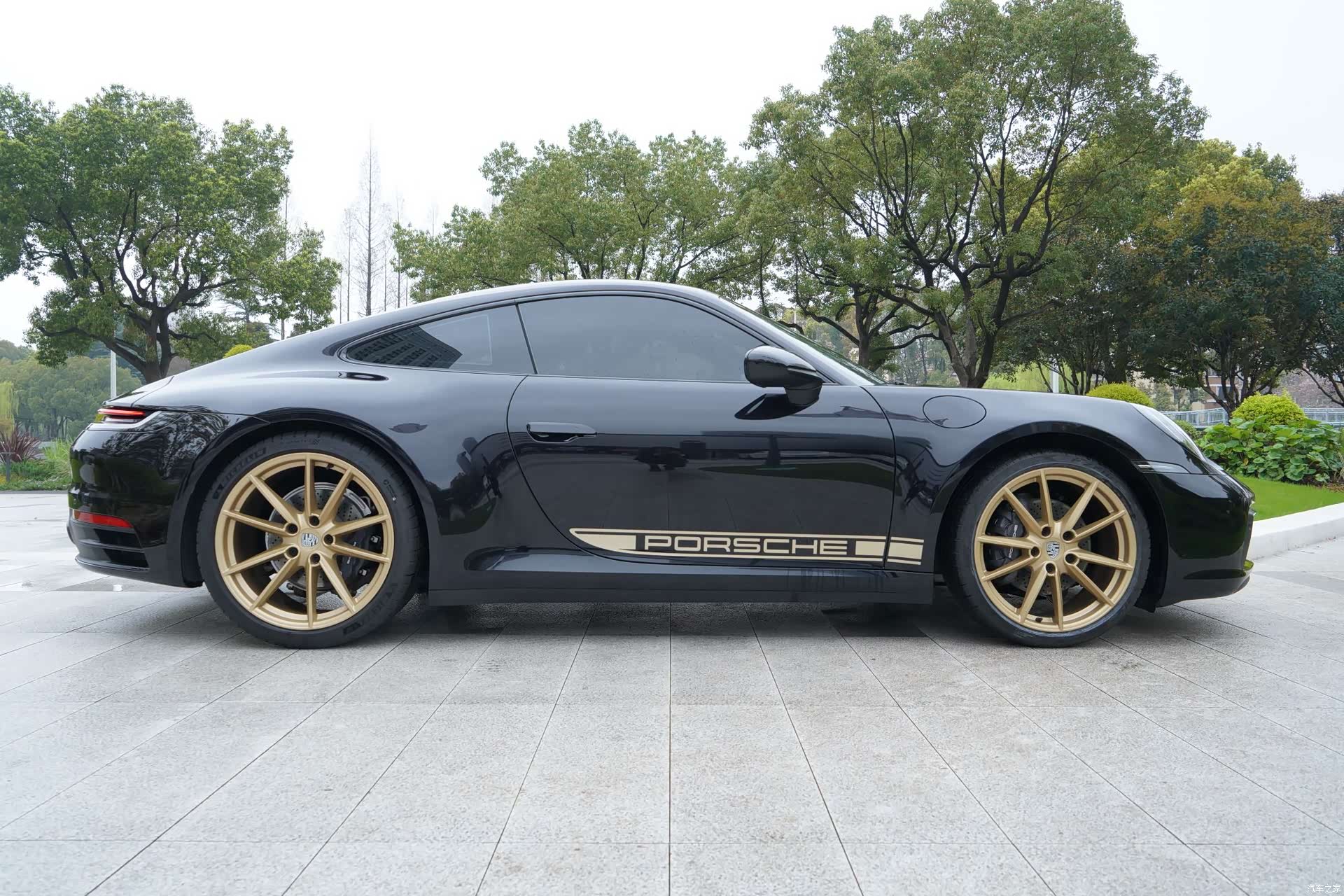 Porsche 911, 2025 14