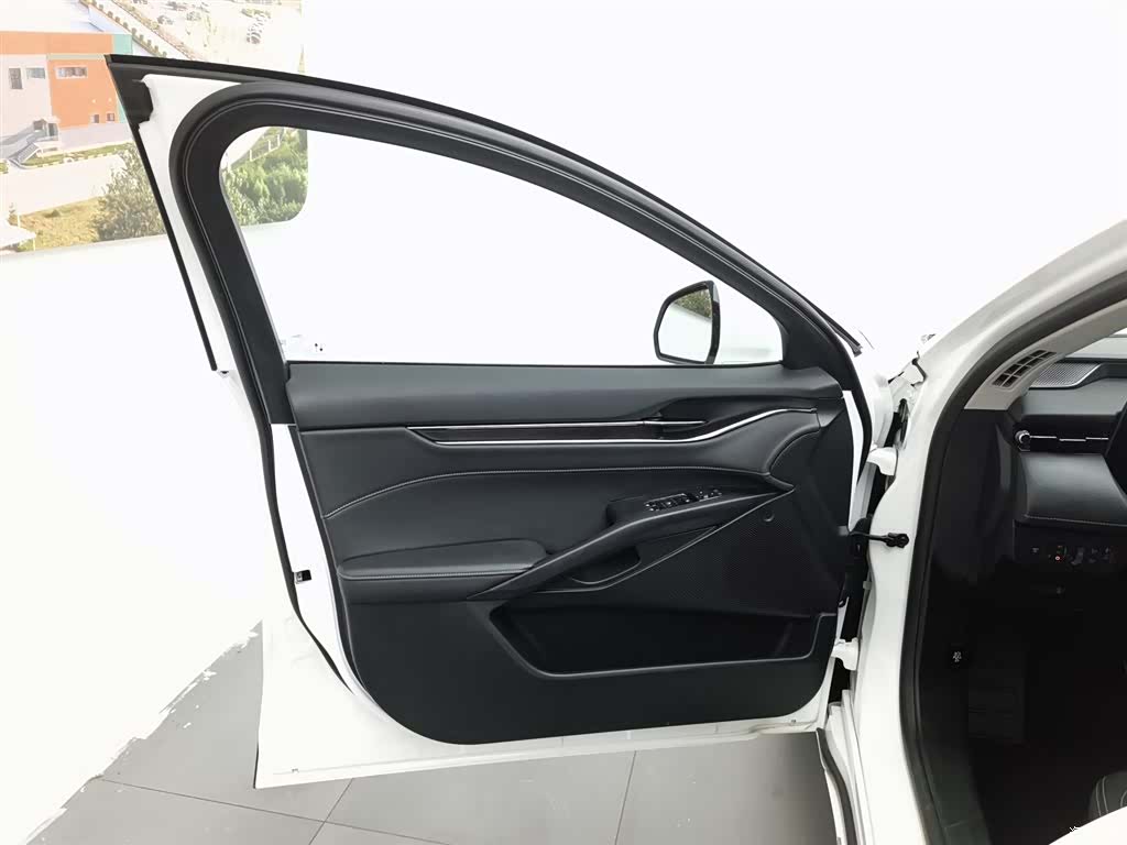 Ford Mondeo, 2023 8