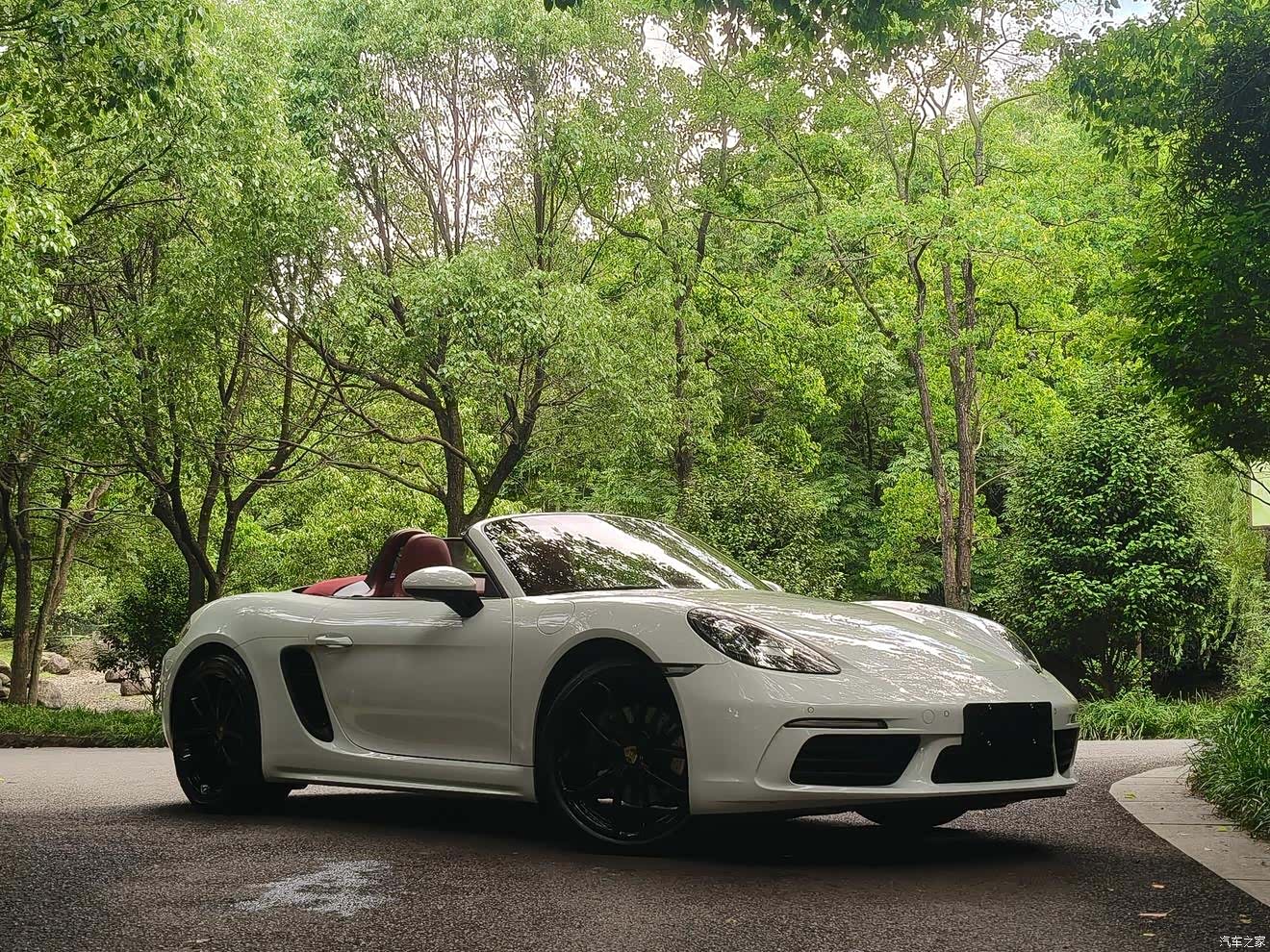 Porsche Boxster, 2024 3