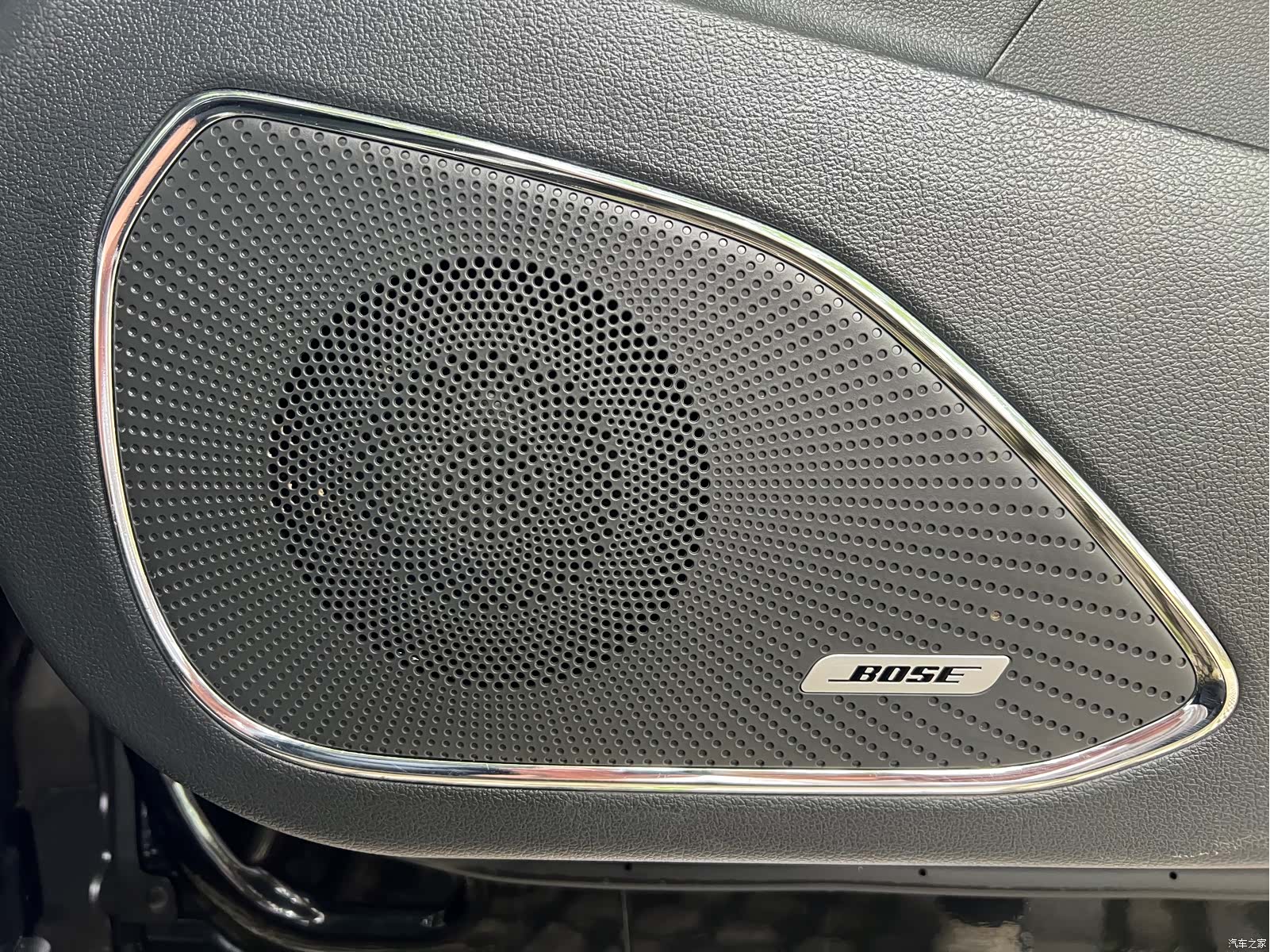 Hongqi HS5, 2022 12