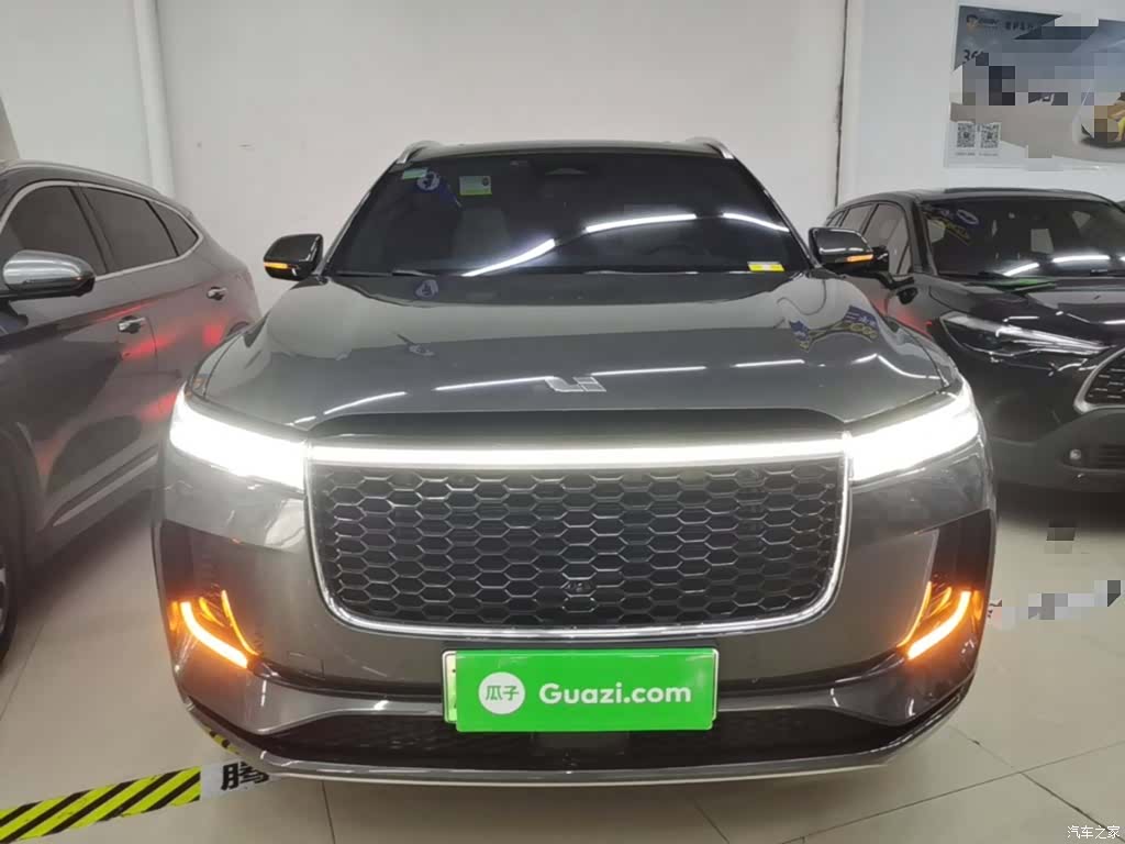 Li Auto ONE, 2023 3