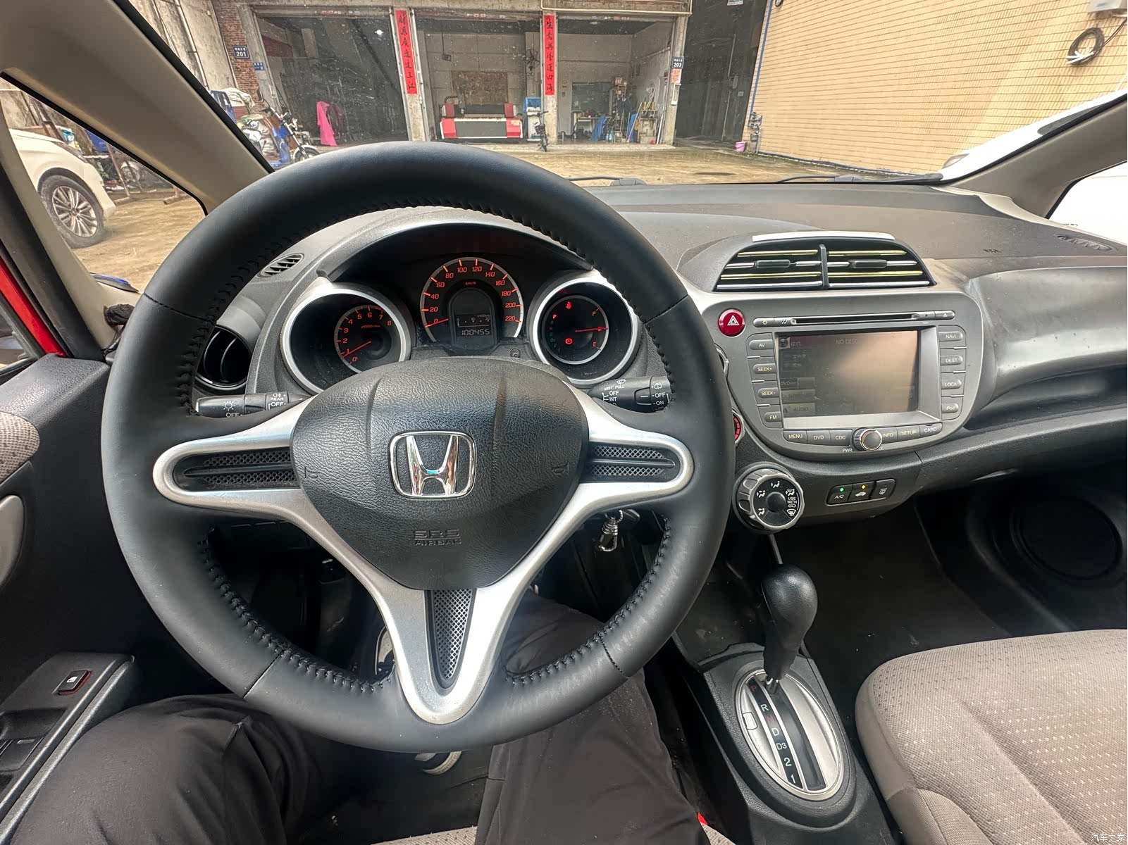 Honda Fit, 2011 8