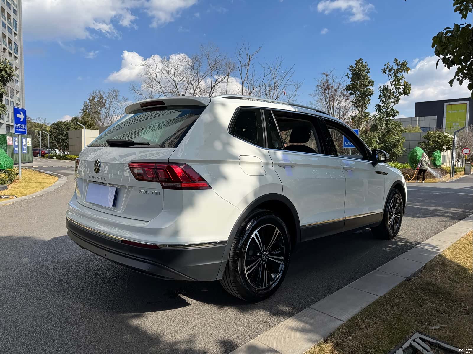Volkswagen Tiguan L, 2021 7