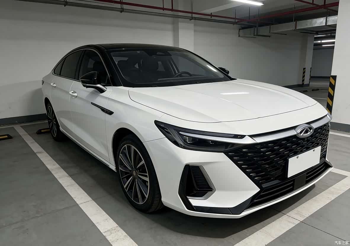 Chery Arrizo 8, 2022 2