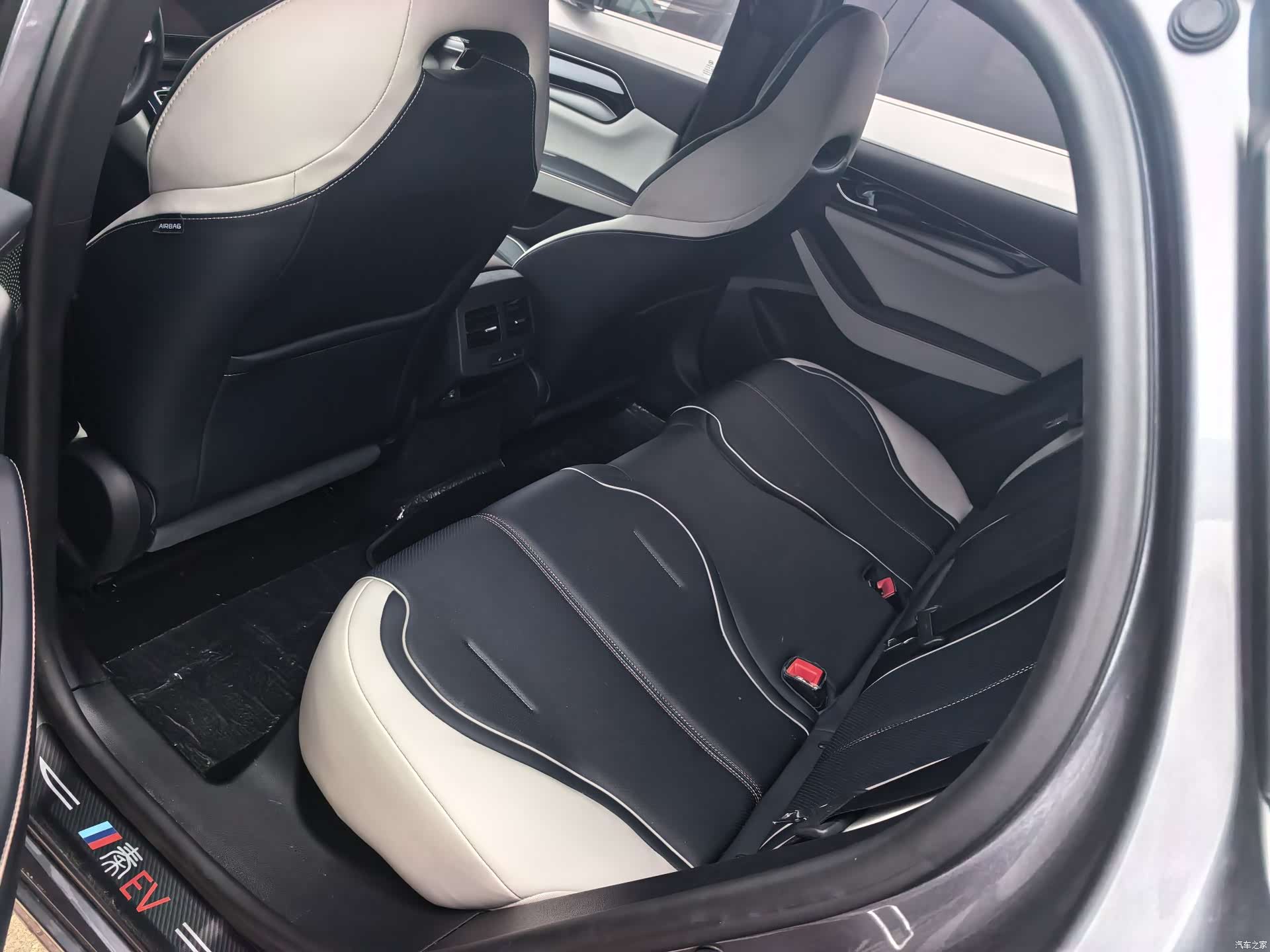 BYD Qin, 2023 11