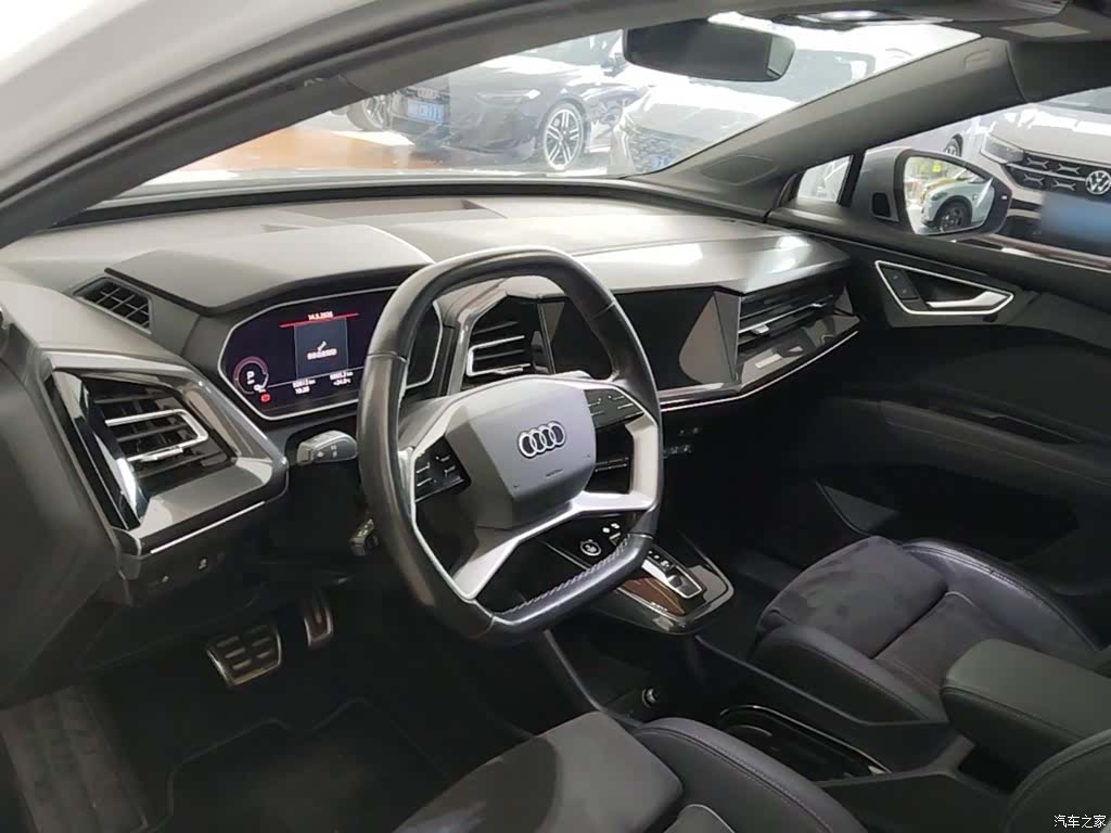 Audi Q4 e-tron, 2023 6