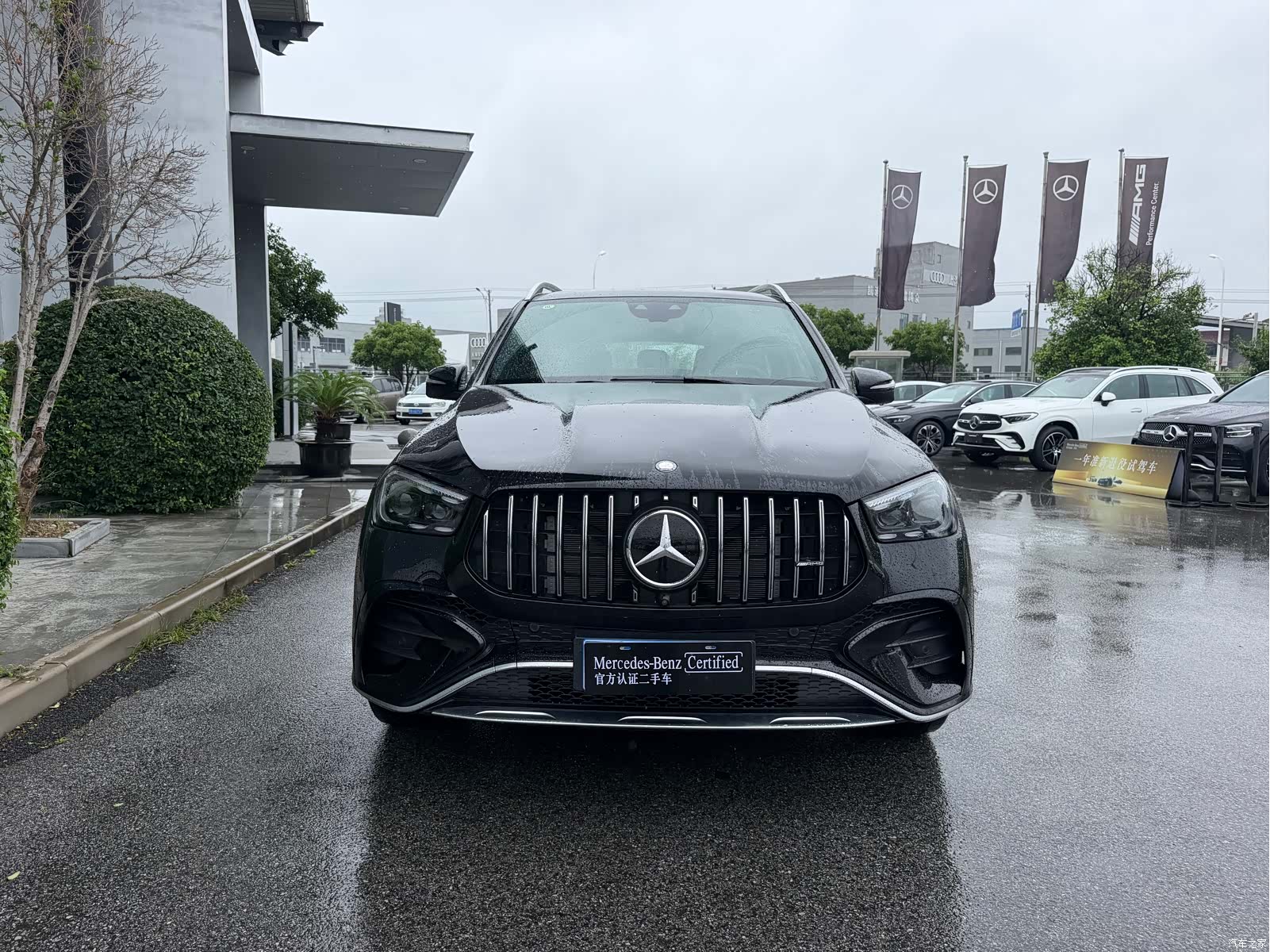 Mercedes-Benz GLE, 2025 2