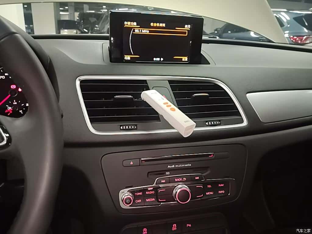 Audi Q3, 2018 13