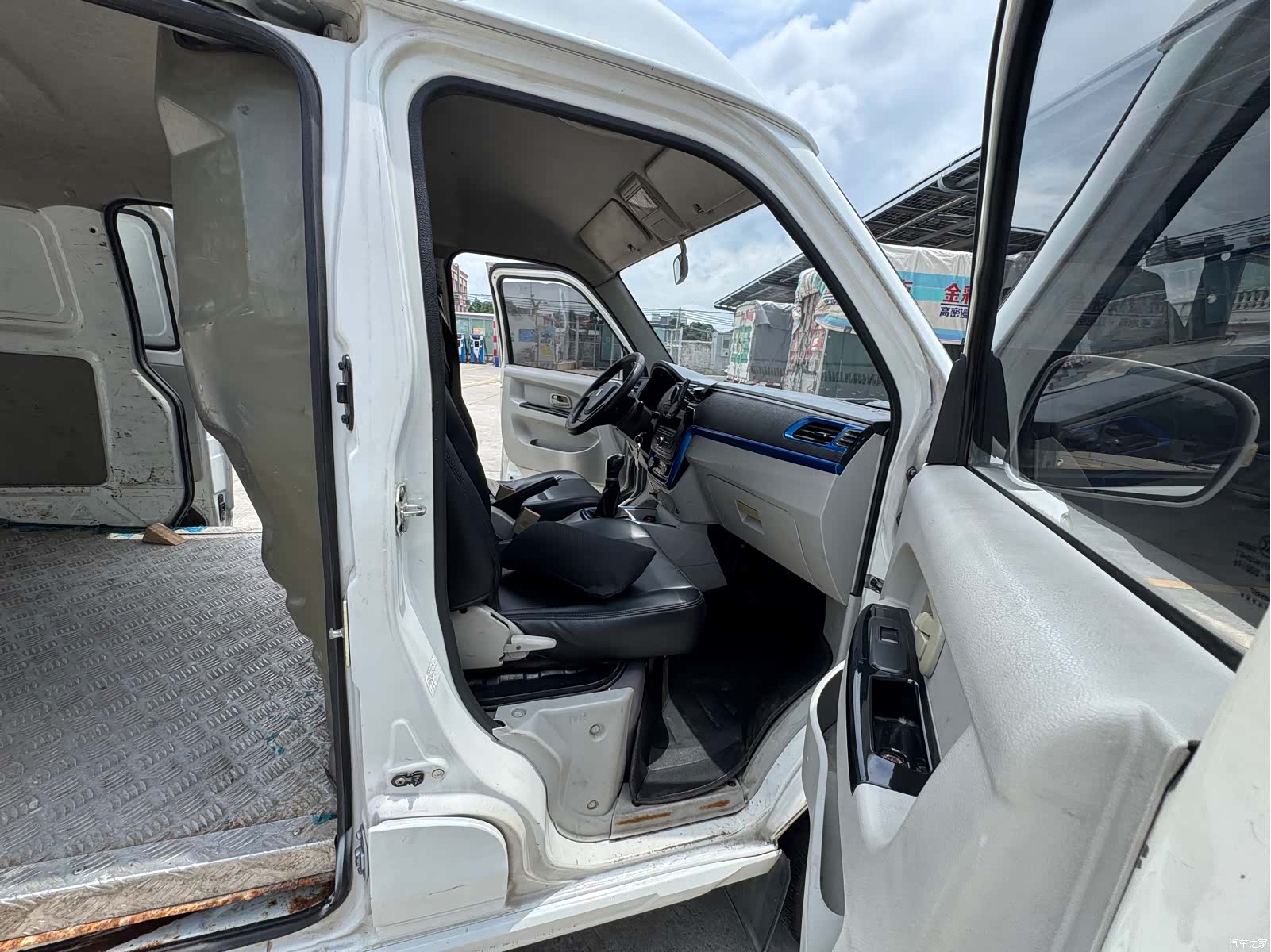 Geely E5, 2020 9