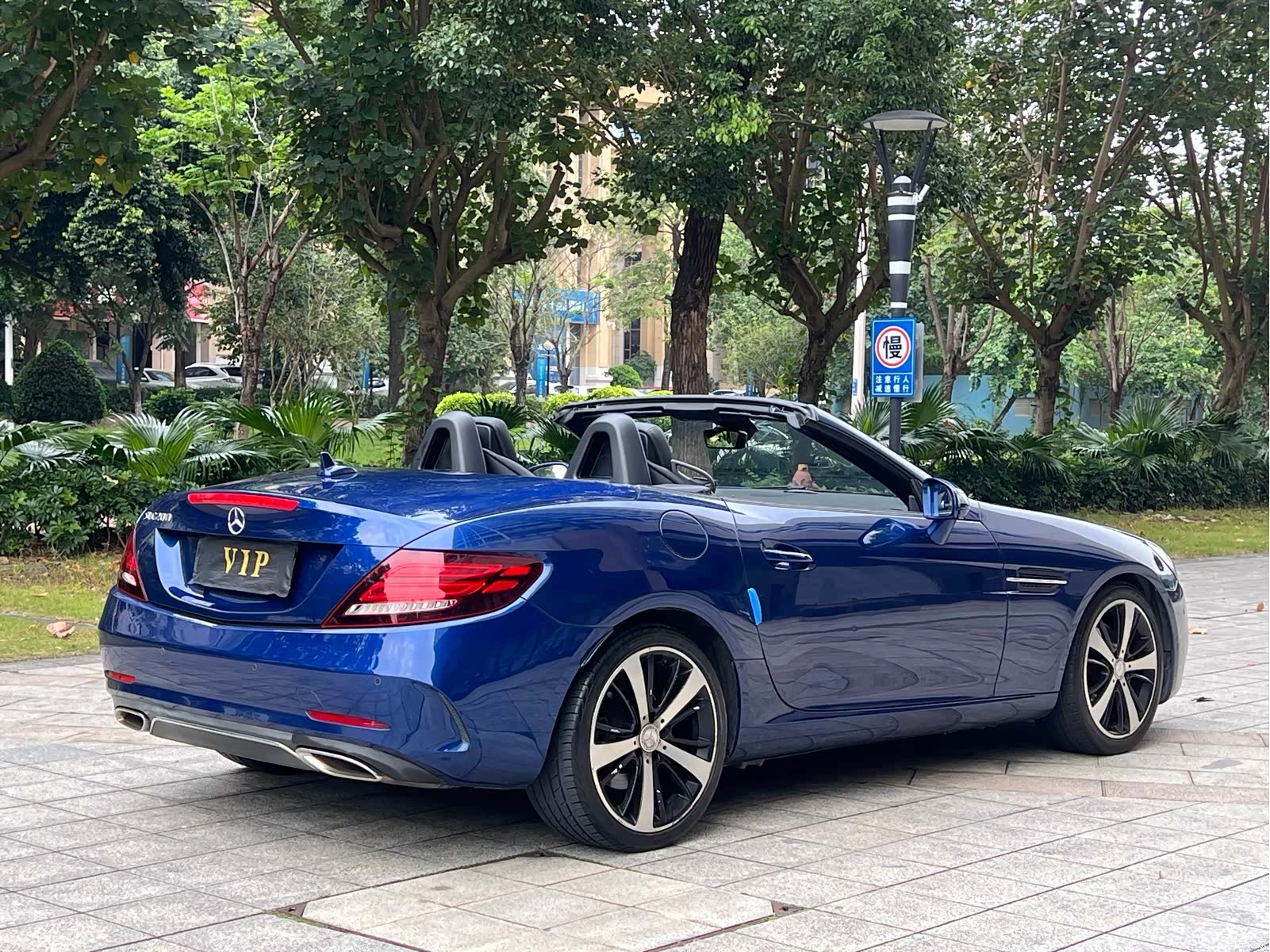 Mercedes-Benz SLC, 2017 12