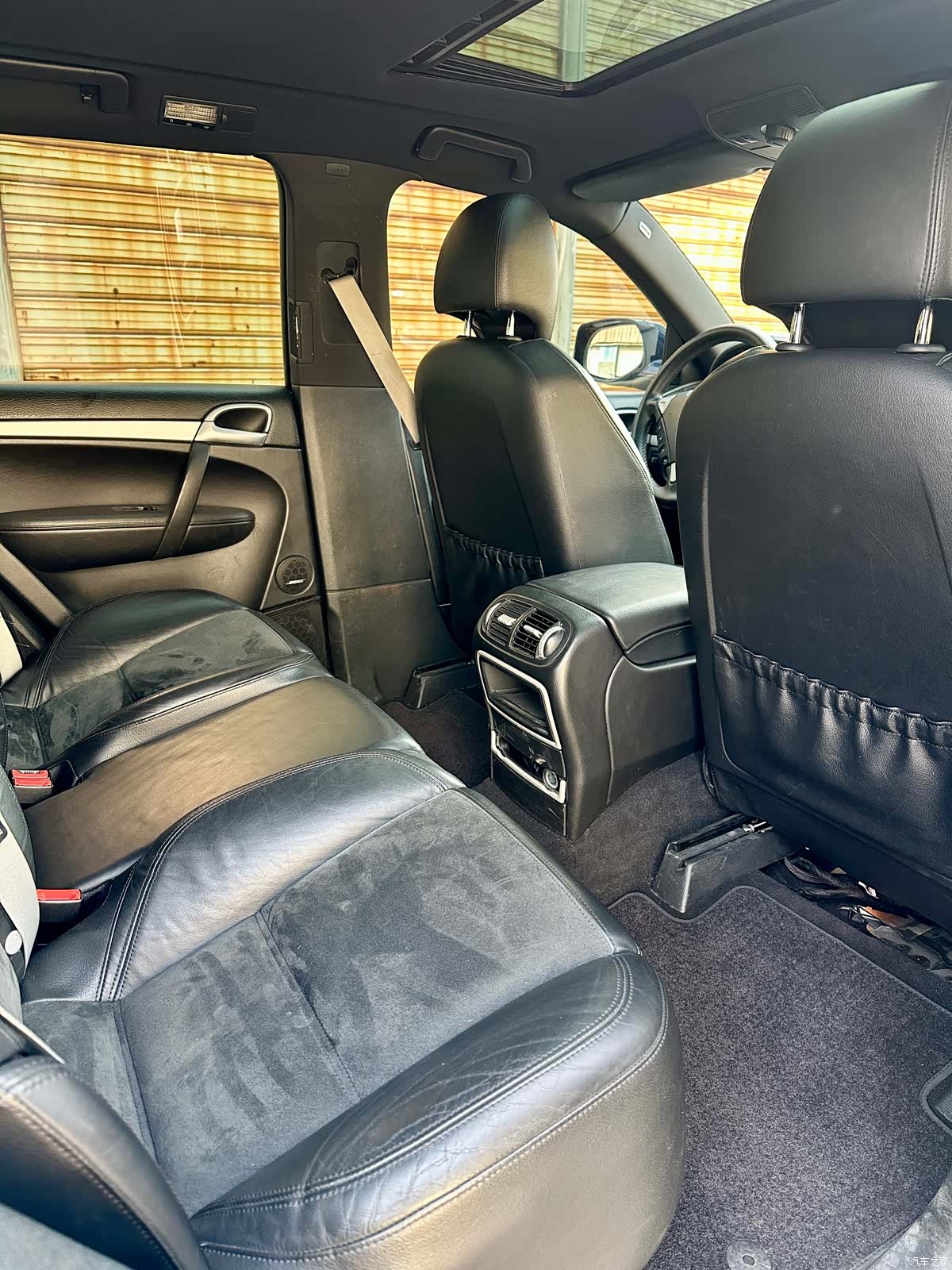 Porsche Cayenne, 2010 11