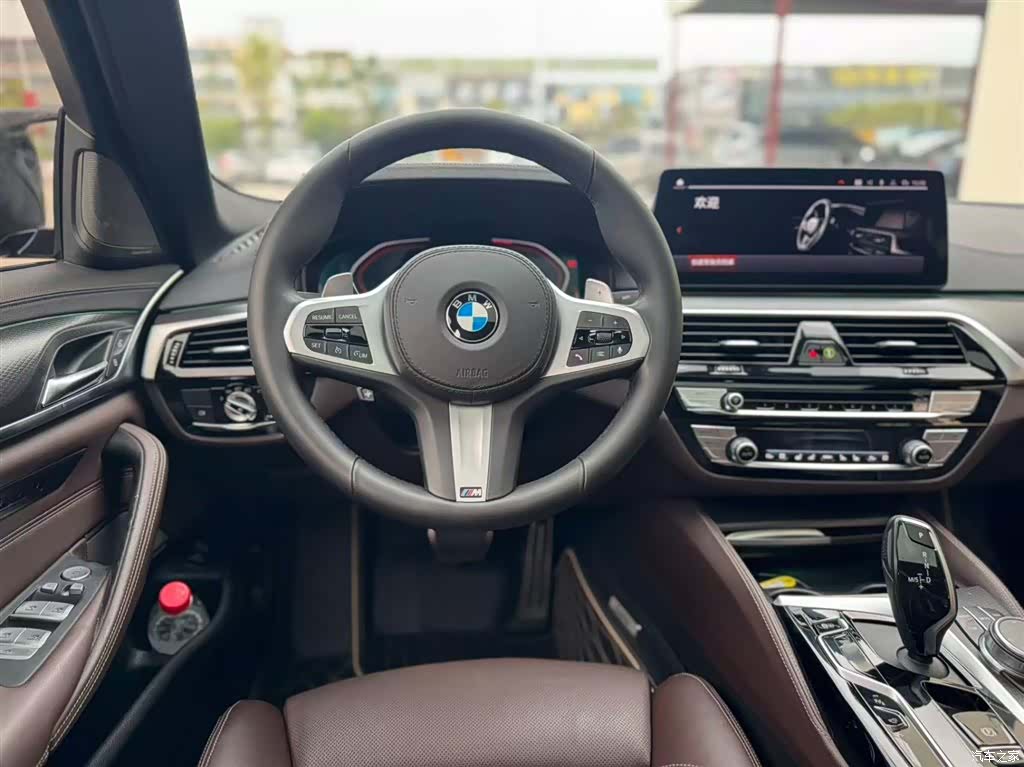 BMW 5 Series, 2020 14