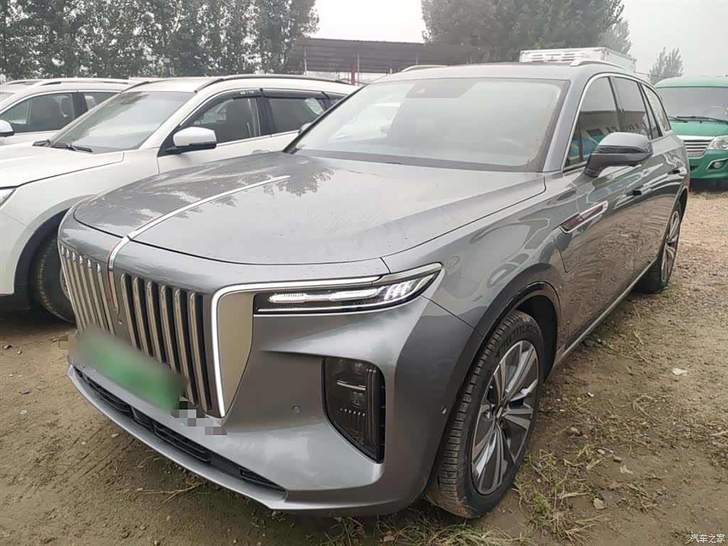 Hongqi E-HS9, 2023 1