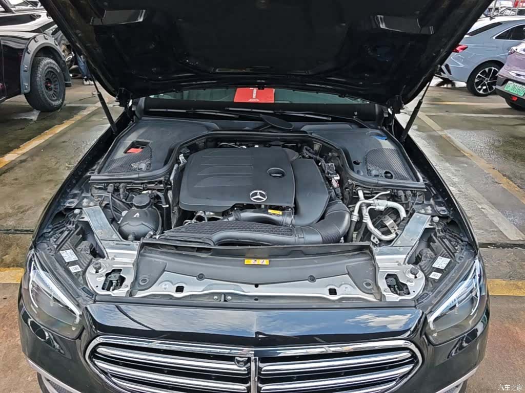 Mercedes-Benz E-Class, 2023 20