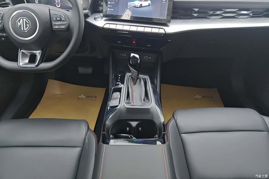 MG MG5, 2024 16
