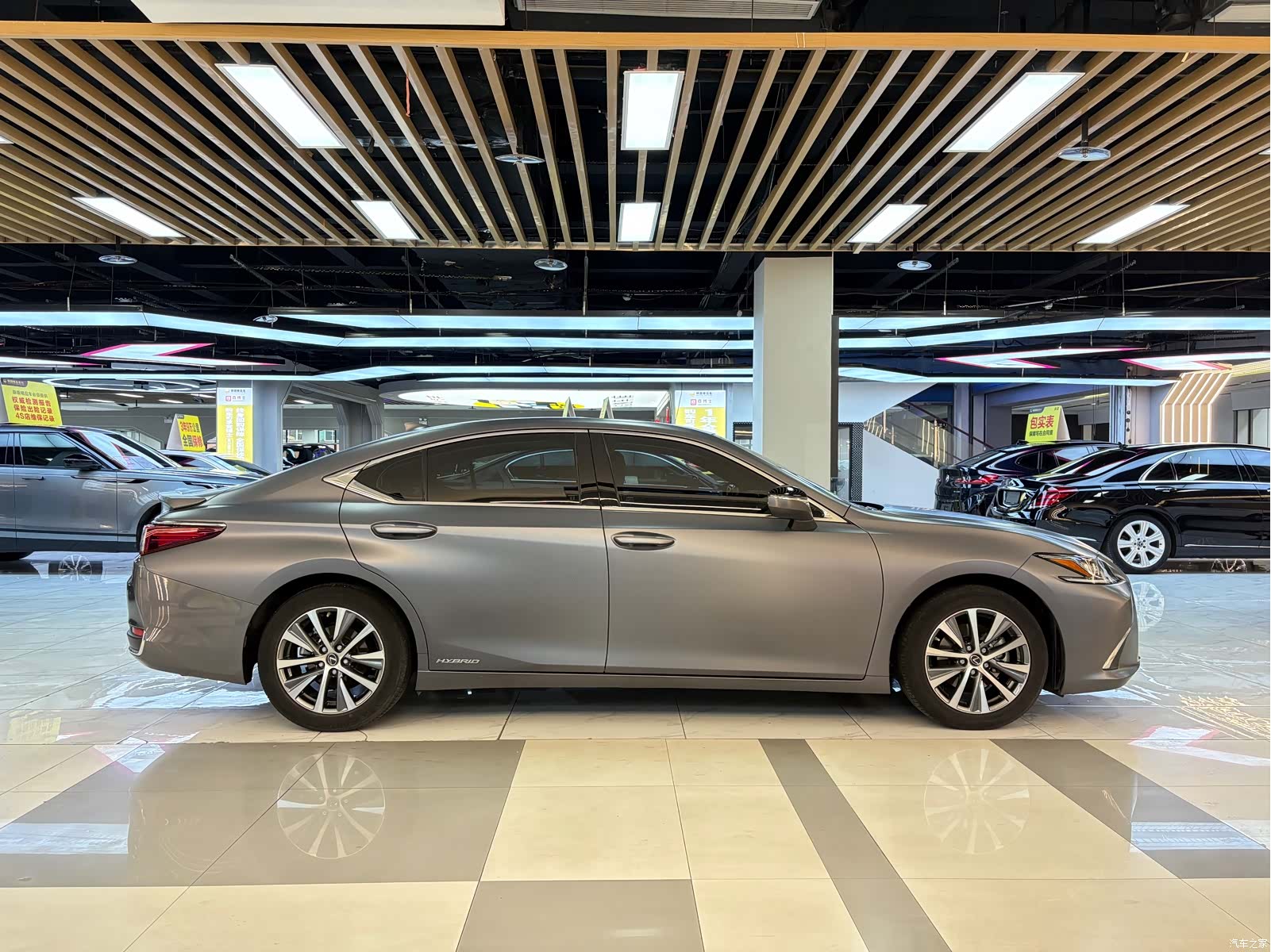 Lexus ES, 2020 6