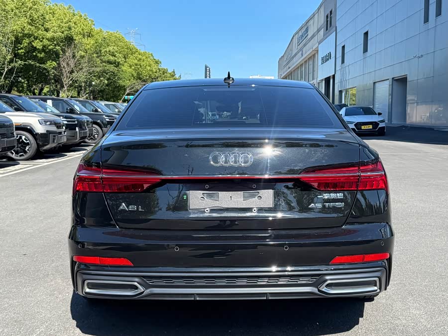Audi A6L 2022, фото 23