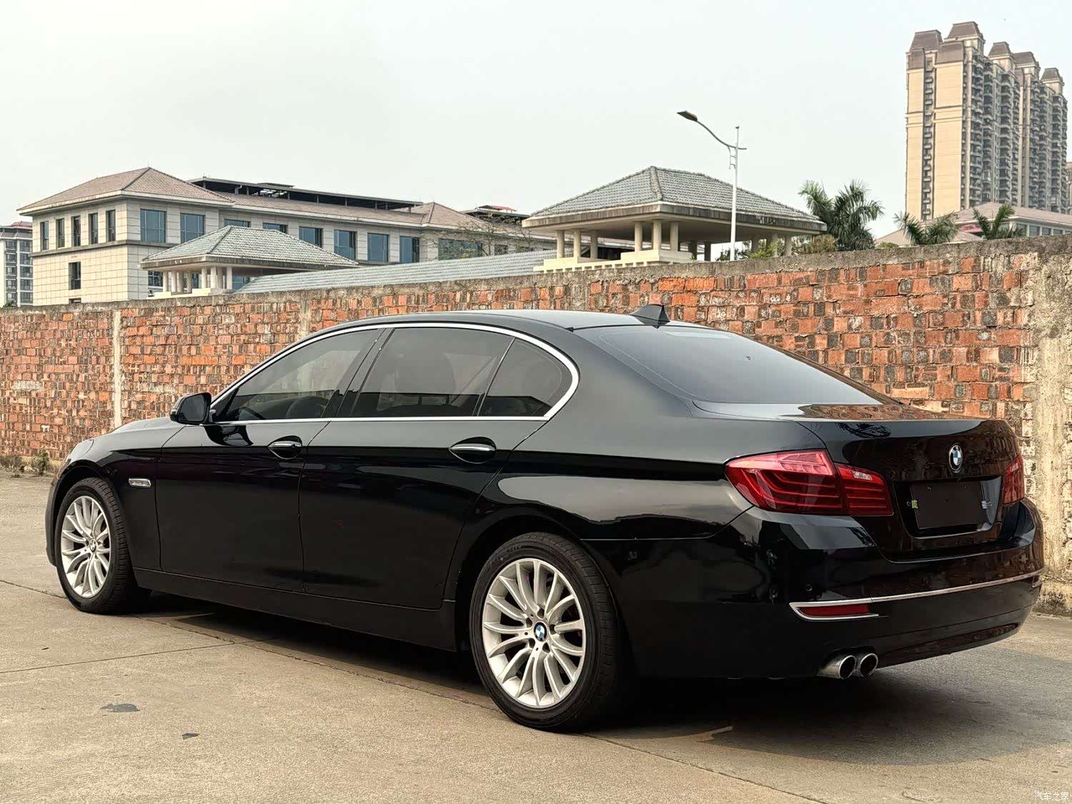 BMW 5 Series, 2015 17