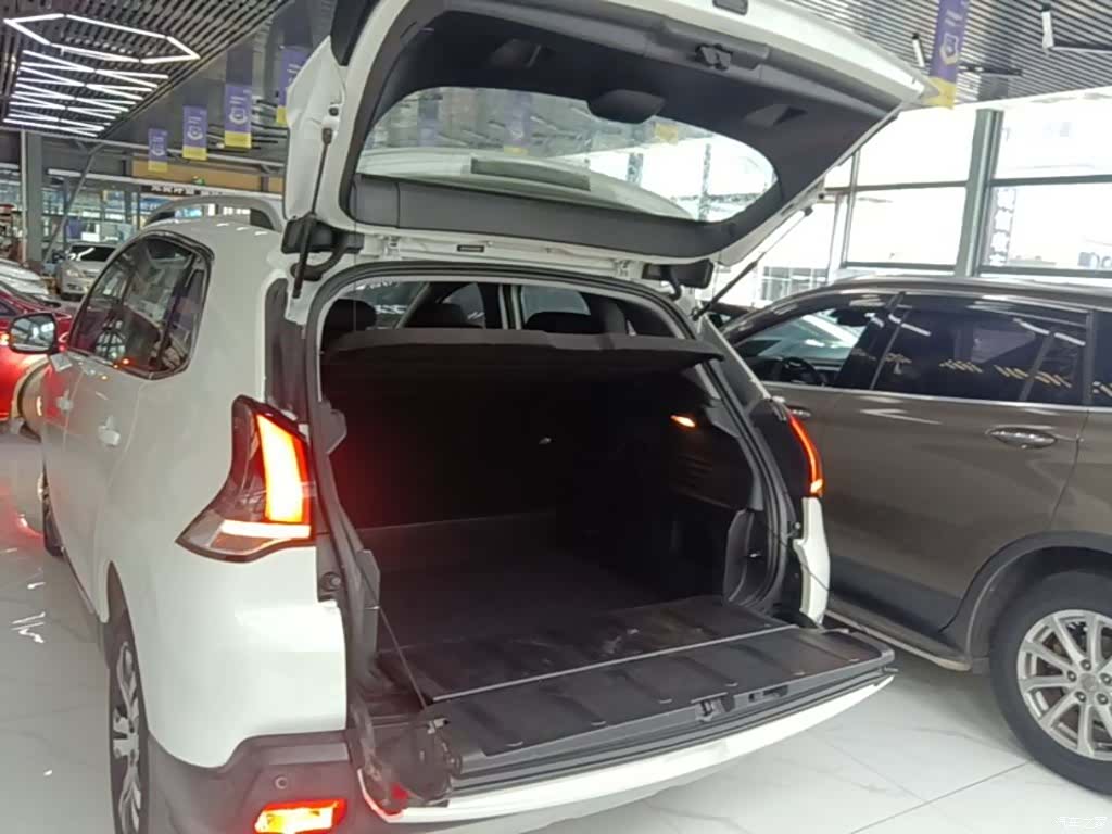 Peugeot 3008, 2017 19