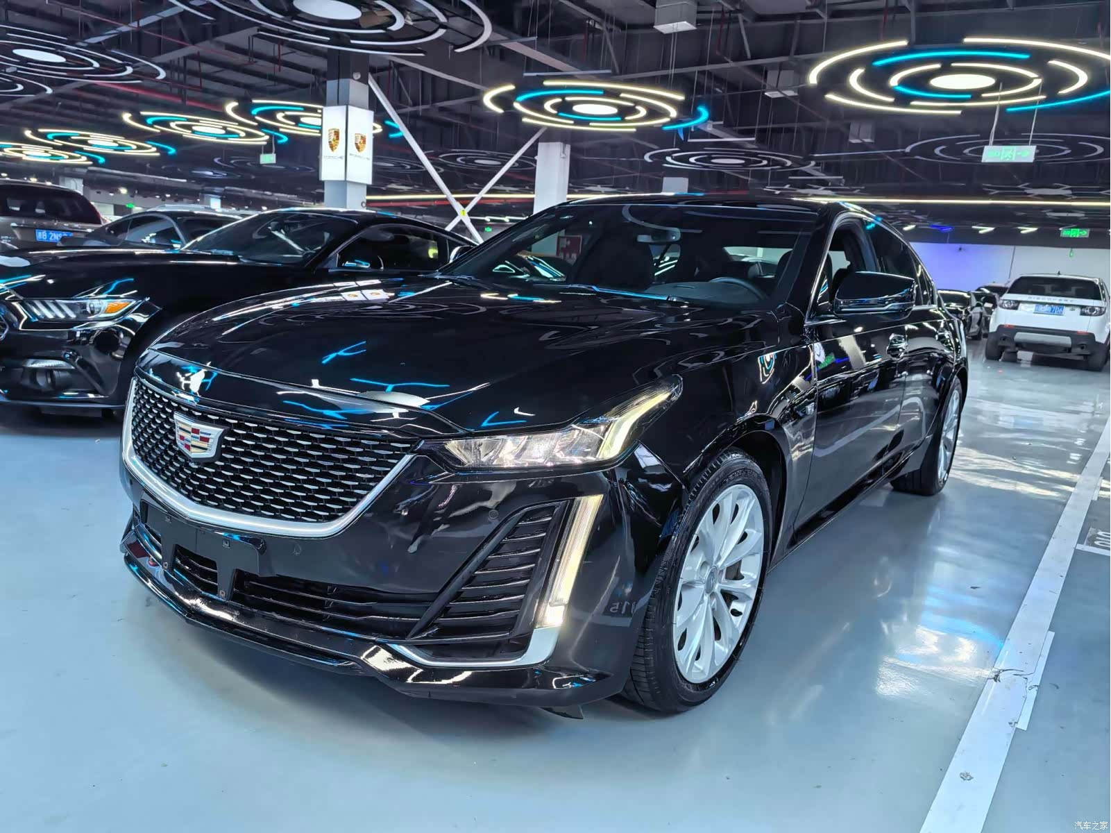 Cadillac CT5, 2022 1