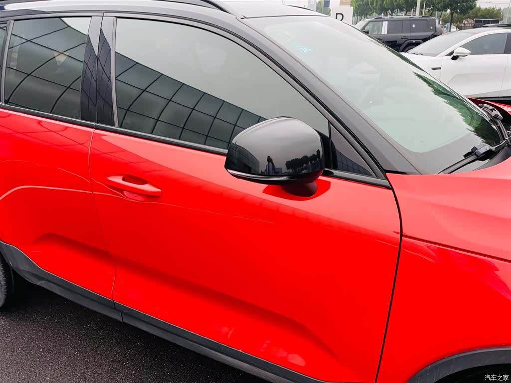 Volvo XC40, 2019 12