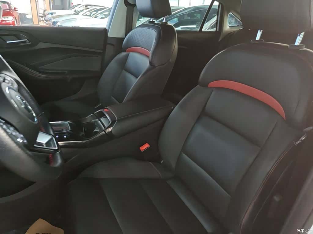 MG MG5, 2023 11