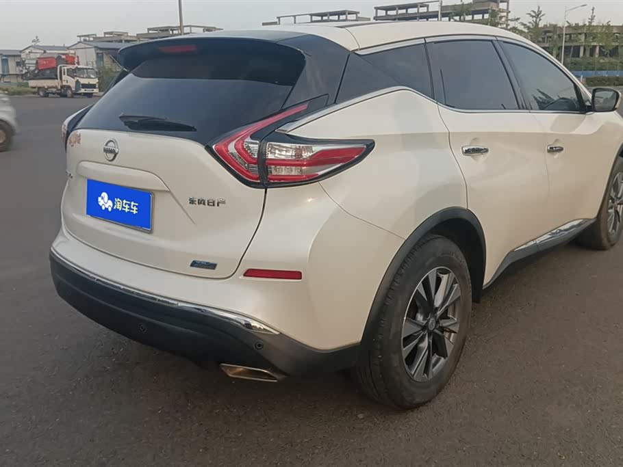 Nissan Loulan Nissan Loulan