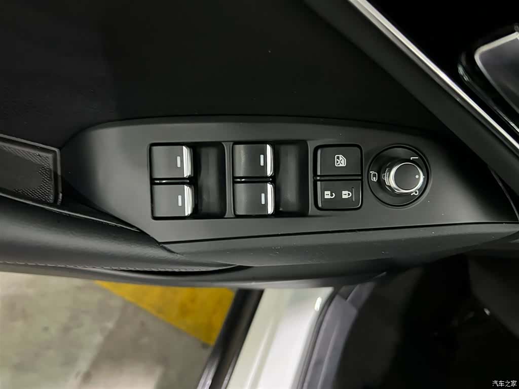 Mazda CX-4, 2022 9