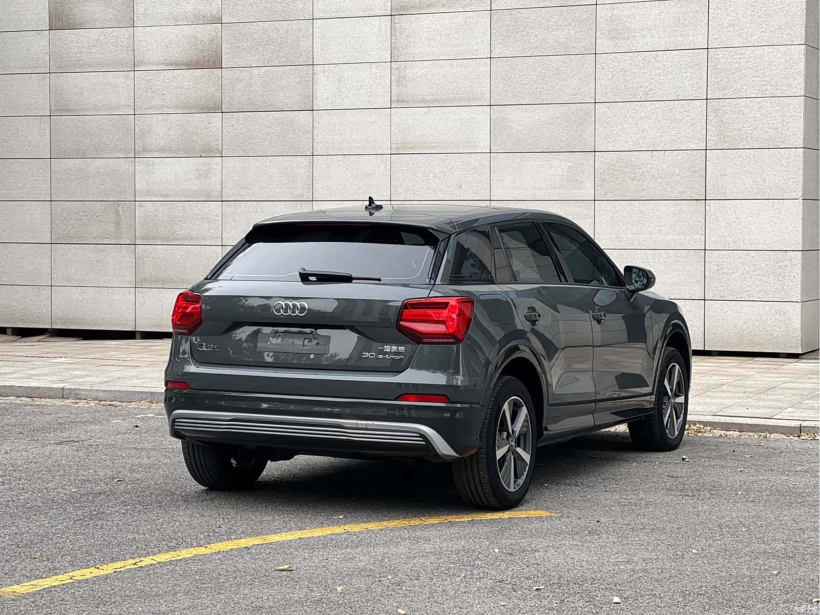 Audi e-tron, 2021 17