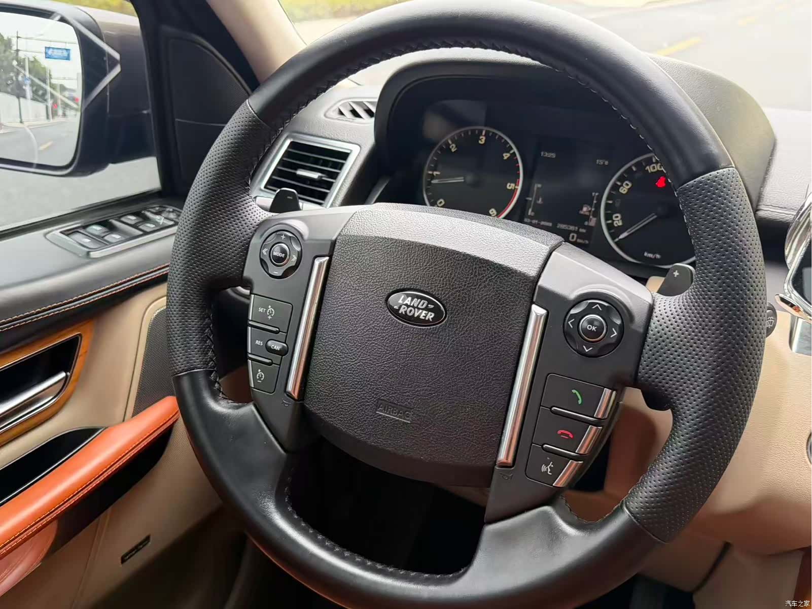 Land Rover Range Rover, 2011 12