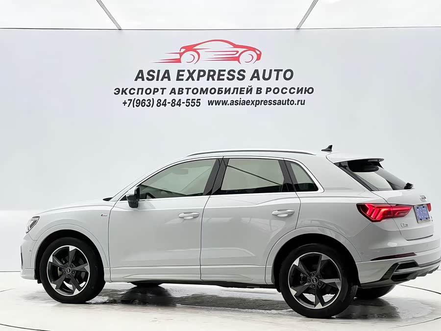 Audi Q3 2022, фото 6