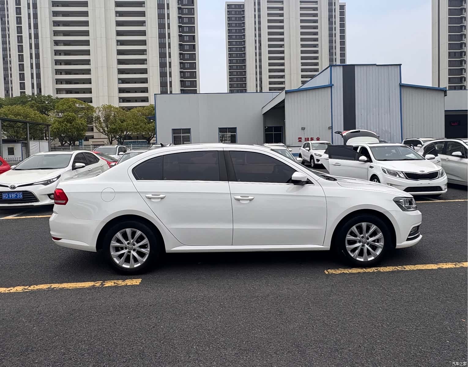 Volkswagen Lavida, 2016 8