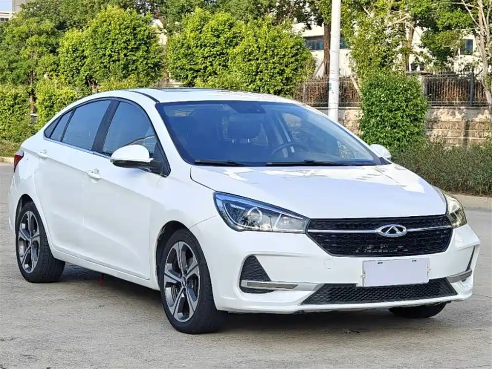 Chery Arrizo 5