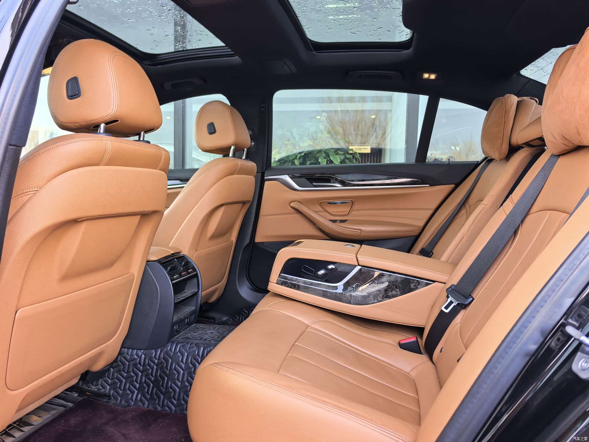 BMW 5 Series, 2018 13
