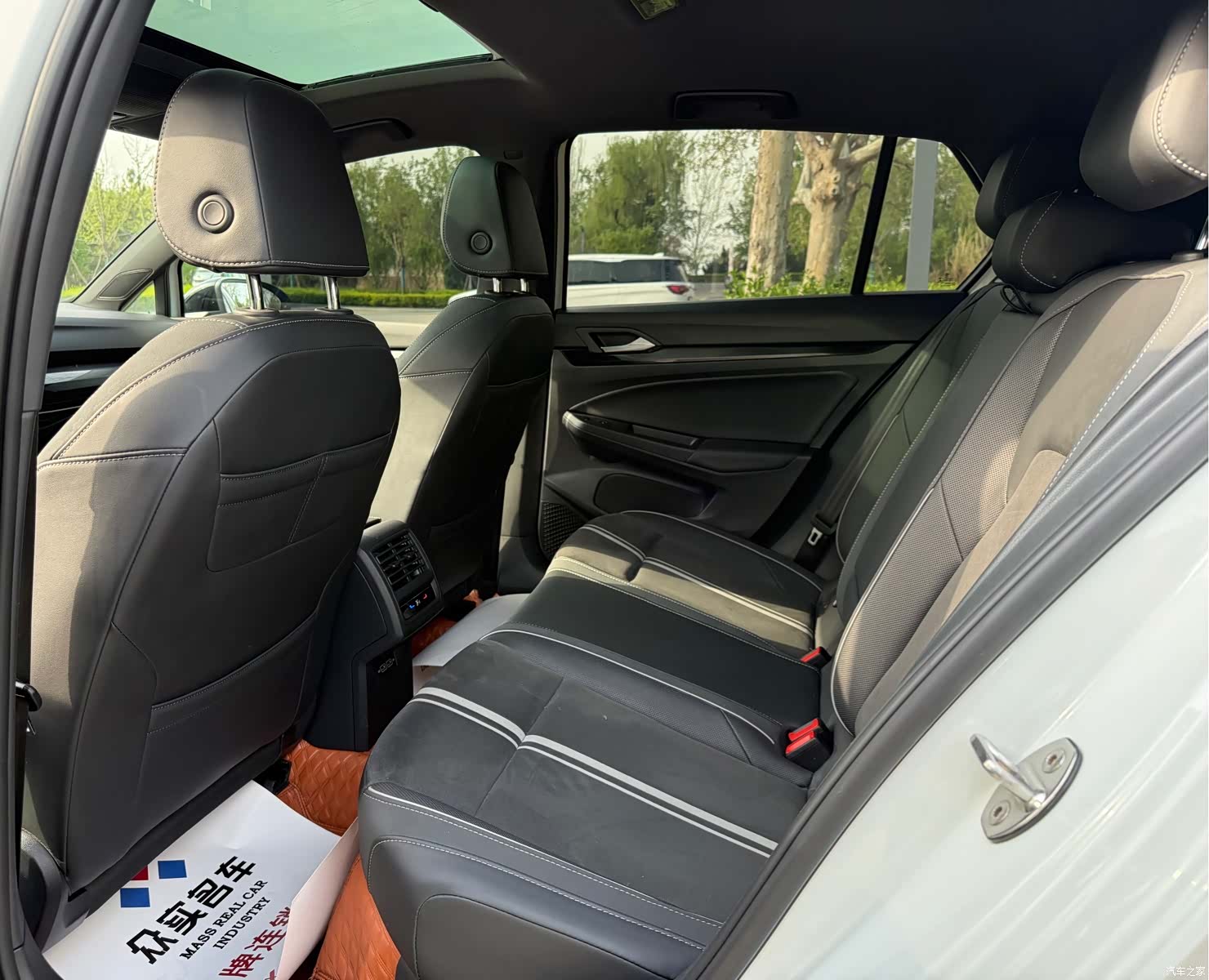 Volkswagen Golf, 2022 7