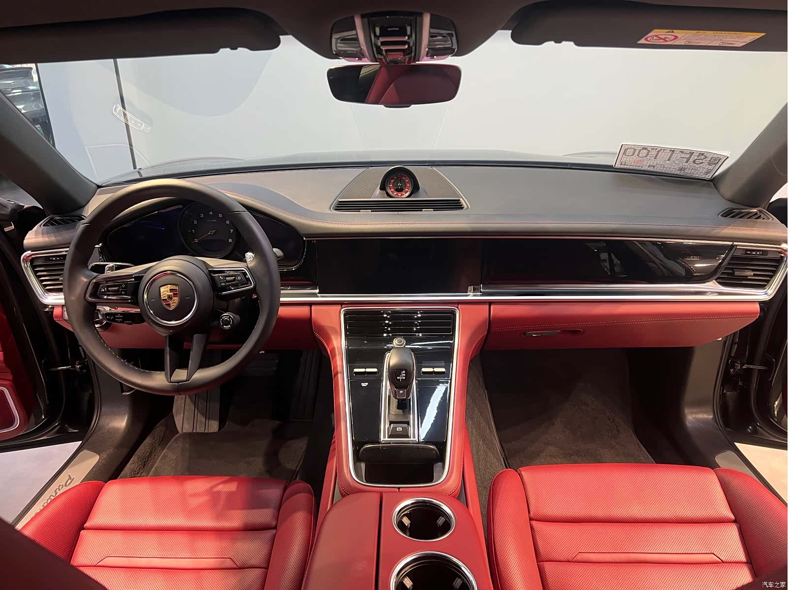Porsche Panamera, 2022 8