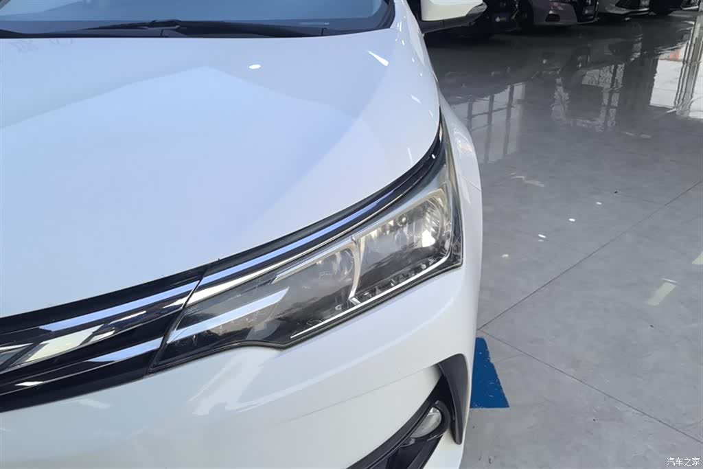 Toyota Corolla, 2018 все фото