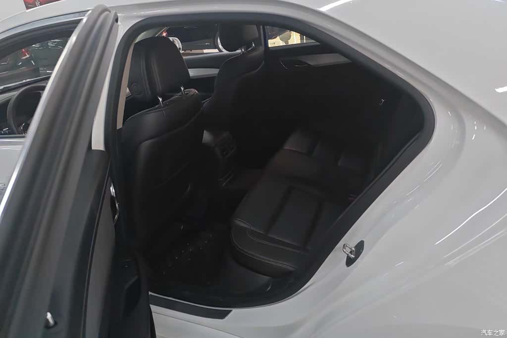 Cadillac ATS-L, 2016 11