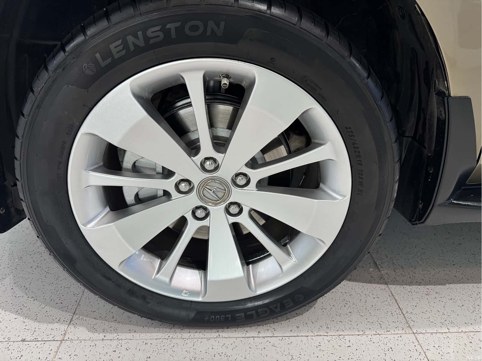 Acura MDX, 2011 12