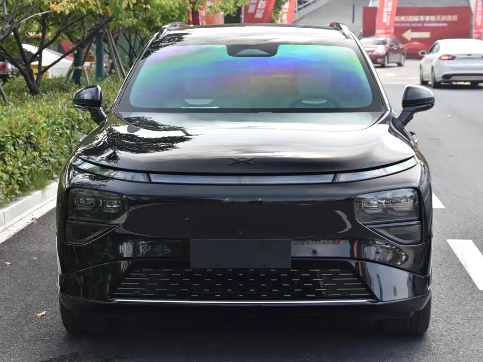 XPENG G9