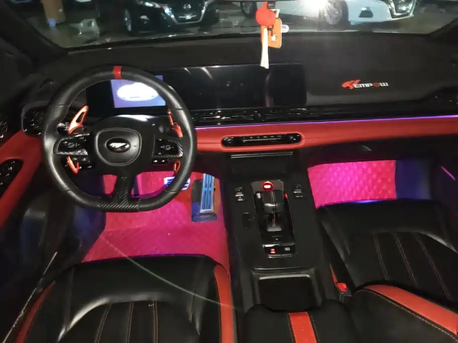 Trumpchi Shadow Leopard