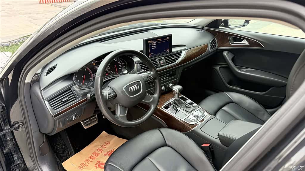 Audi A6L, 2015 8