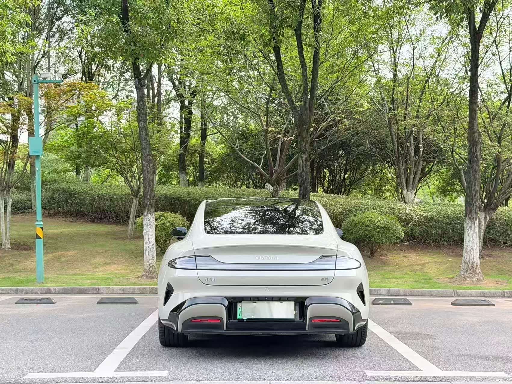 Xiaomi SU7, 2025 8
