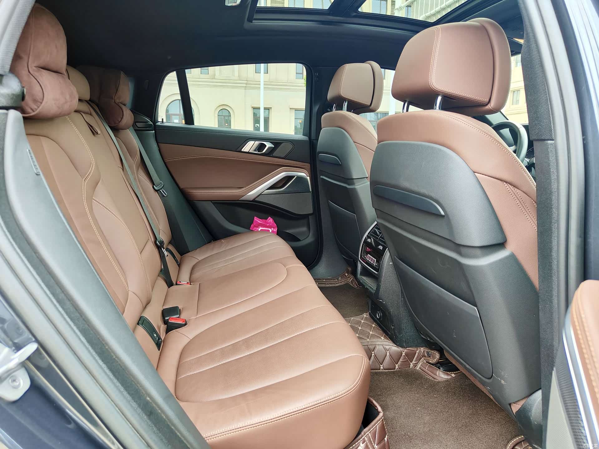 BMW X6, 2021 7