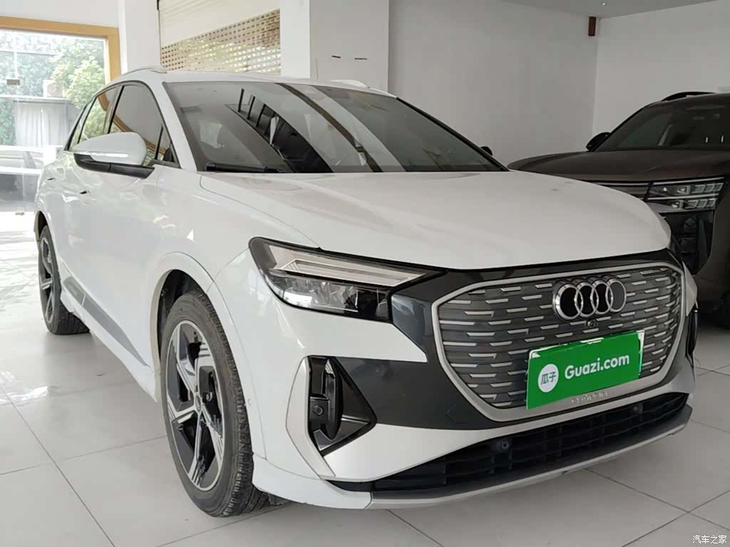 Audi Q4 e-tron, 2023 22